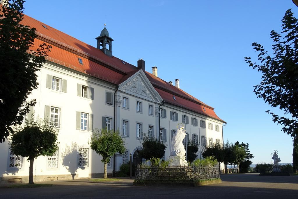 Tagungshaus Schonenberg Hotel Ellwangen Exterior photo